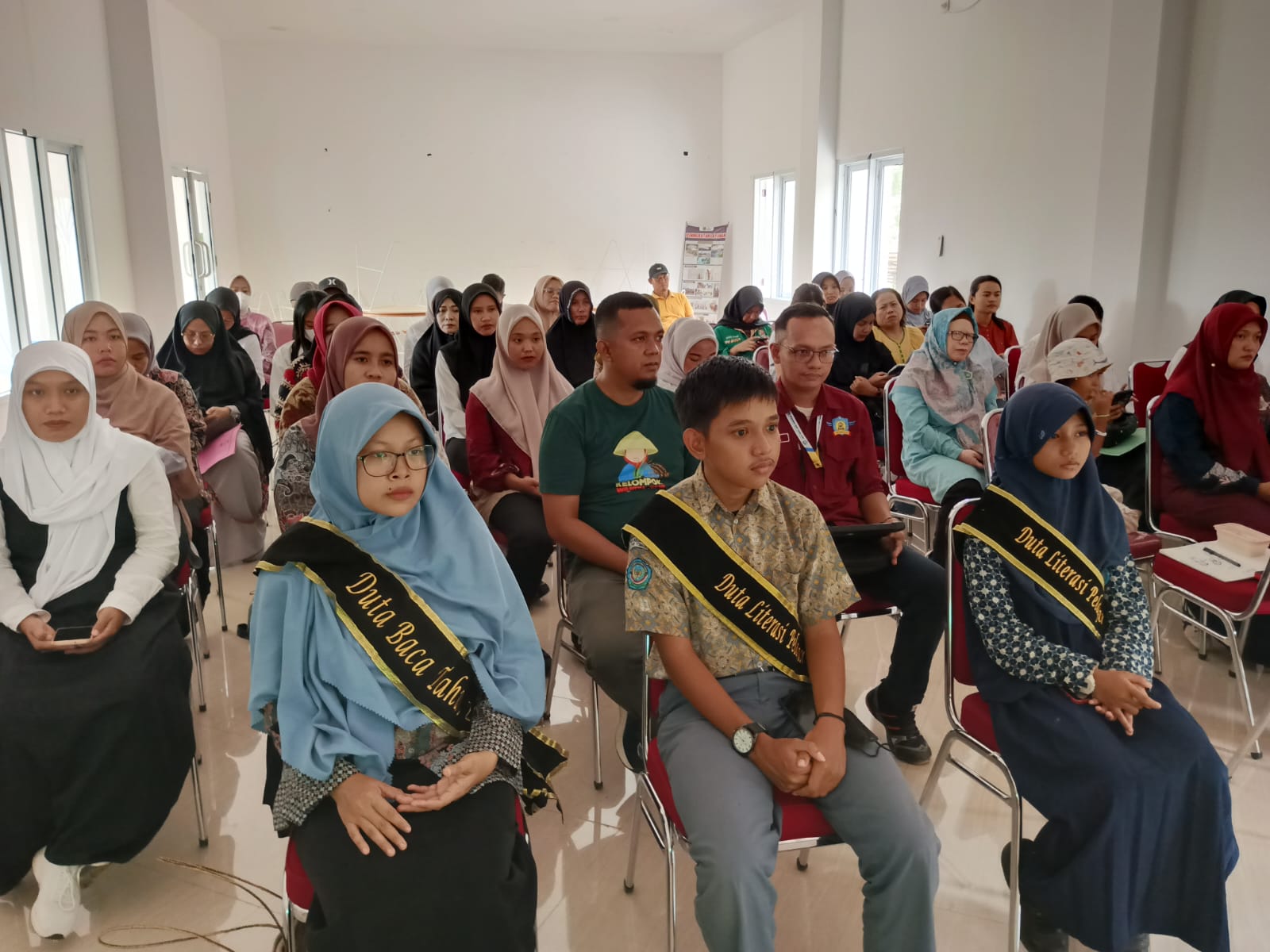 Duta Literasi UPT SMPN 2 Malili Menjadi Peserta dalam Talk Show Literasi di Perpustakaan Daerah Luwu Timur