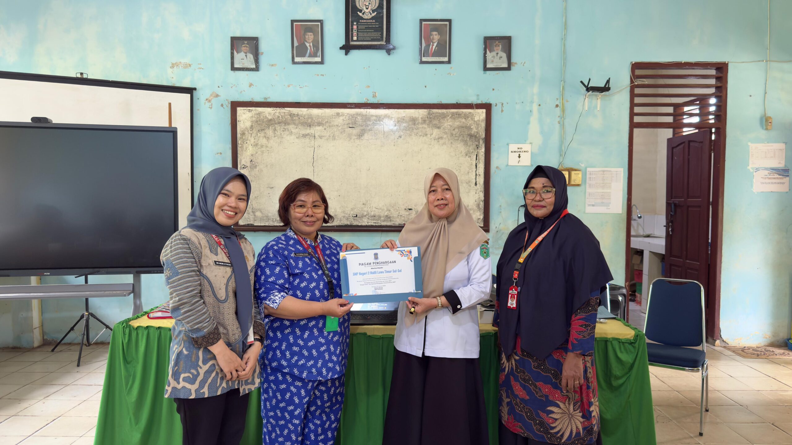 PERSAGI Luwu Timur Gelar Edukasi Gizi di UPT SMPN 2 Malili, Peringati HGN ke-66 Tahun 2026 PERSAGI Luwu Timur Gelar Edukasi Gizi di UPT SMPN 2 Malili, Peringati HGN ke-66 Tahun 2026